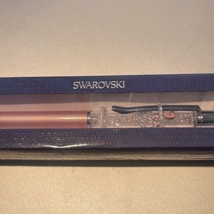 Swarovski crystal Hello Kitty Pen - Brand new- unopened